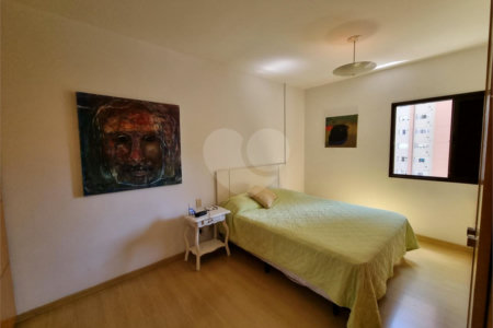 Apartamento à venda com 4 quartos, sendo 2 suítes, em Vila Suzana, São Paulo, SP
