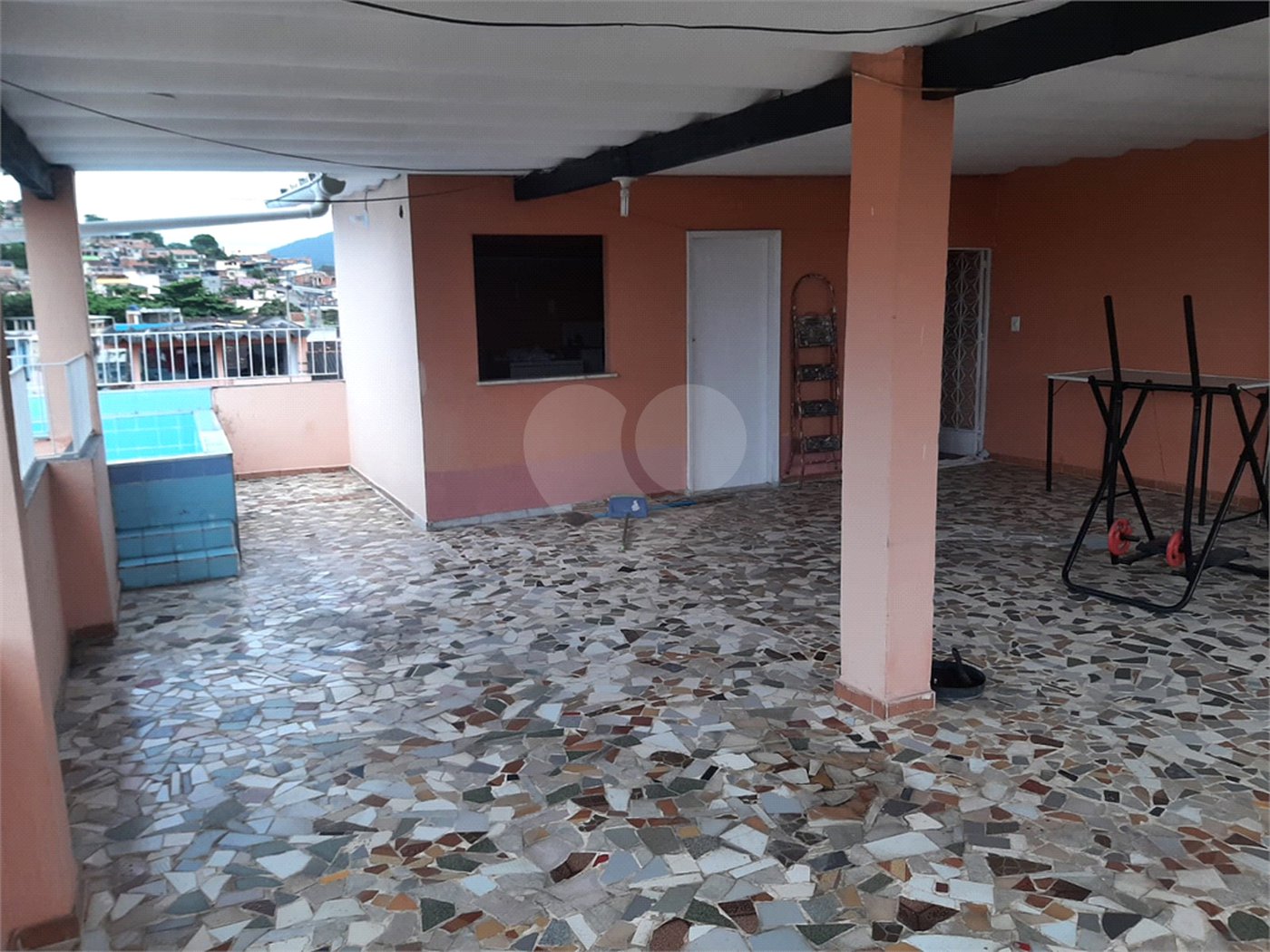Casa à venda com 3 quartos em Campo Grande, Rio de Janeiro, RJ