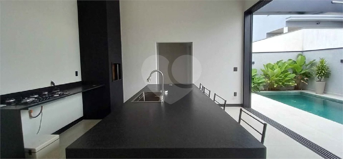 Casa à venda com 4 quartos, sendo 3 suítes, no condomínio Ibiti Reserva, Sorocaba - SP