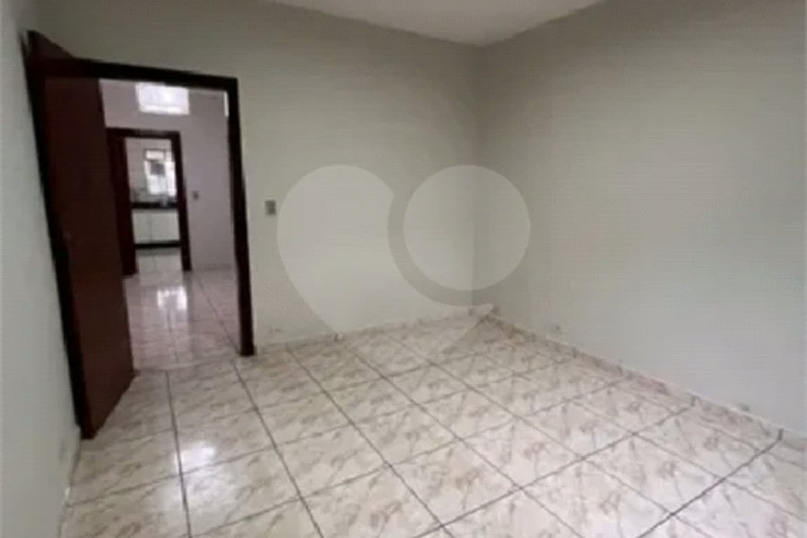 Casa à venda com 3 quartos em Jaraguá, São Paulo, SP