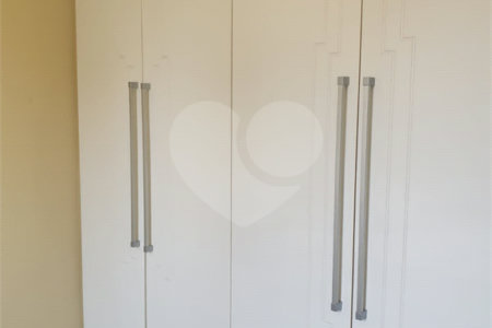 Apartamento à venda com 3 quartos, sendo 2 suítes,  em Vila Sanches, São José dos Campos, SP
