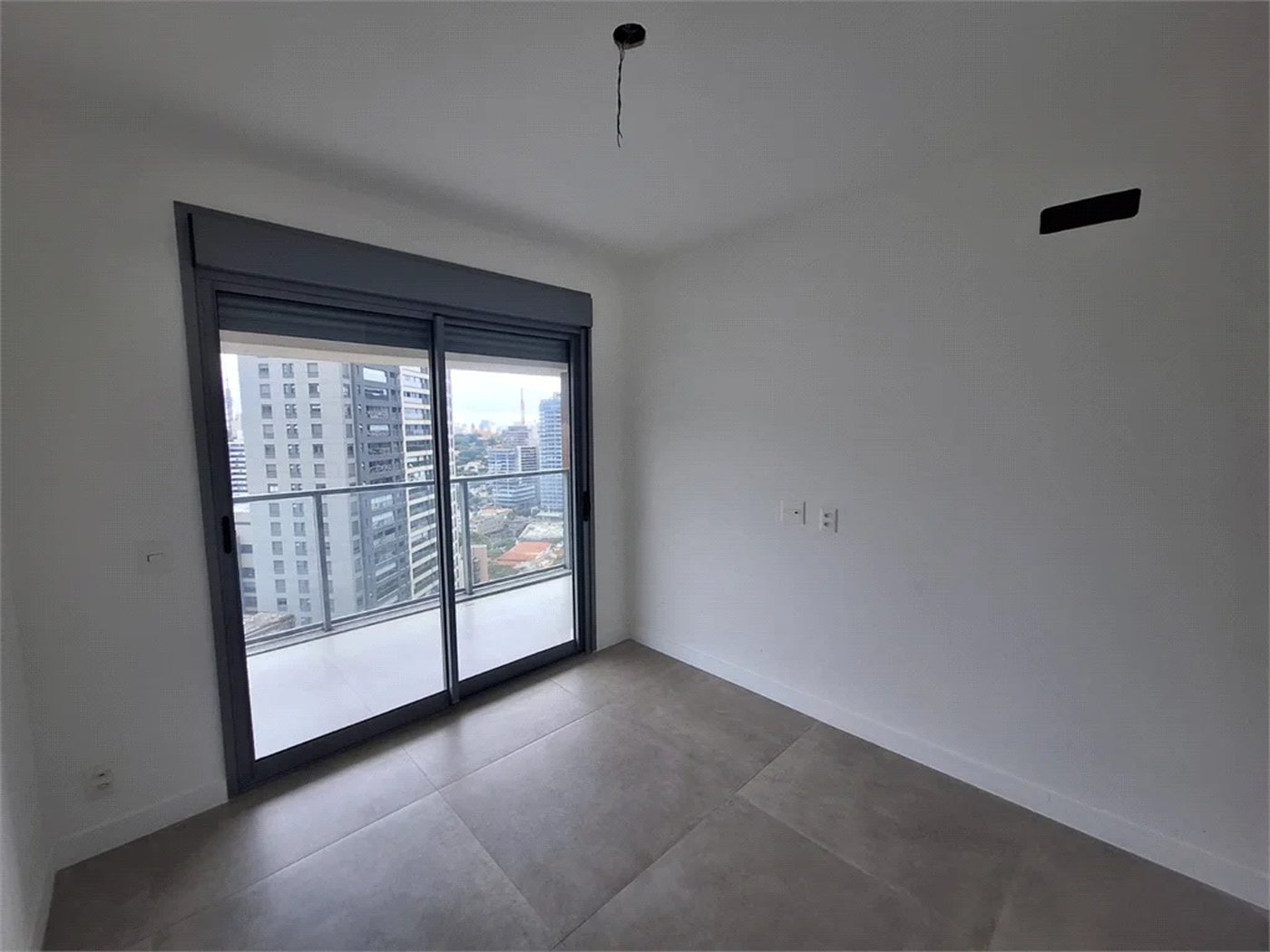 Apartamento à venda com 3 suítes em Sumarezinho, São Paulo, SP