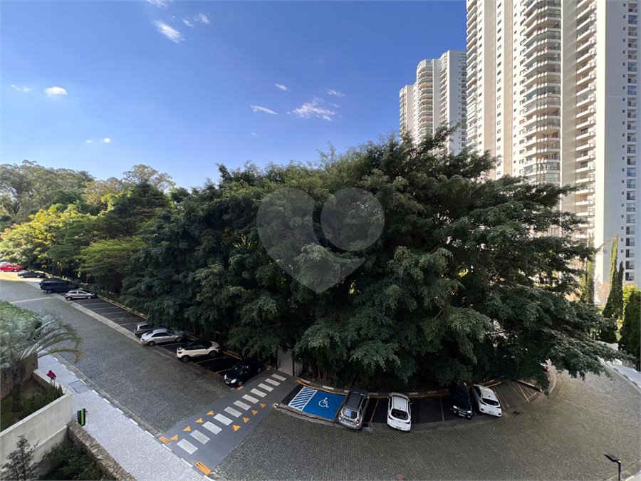 Apartamento para alugar com 4 suítes em Alto da Boa Vista, São Paulo, SP