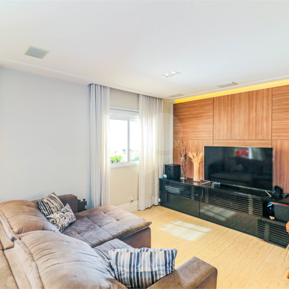 Apartamento à venda com 3 suítes em Brooklin, São Paulo, SP