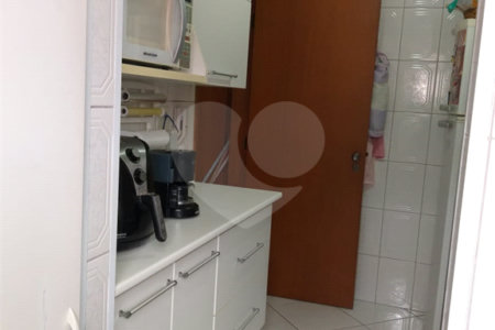 Apartamento à venda com 2 quartos em Vila Erna, São Paulo, SP