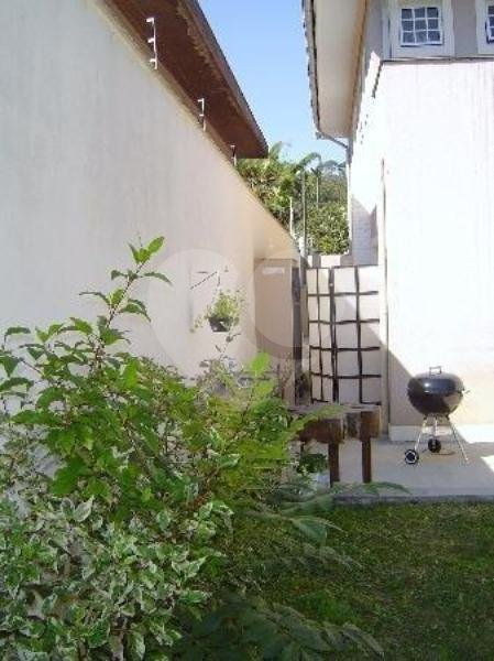 Casa à venda com 5 suítes em Jardim Morumbi, São Paulo, SP