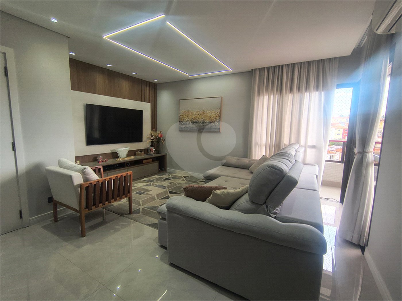 Apartamento à venda com 3 quartos, sendo 1 suíte, em Tucuruvi, São Paulo, SP