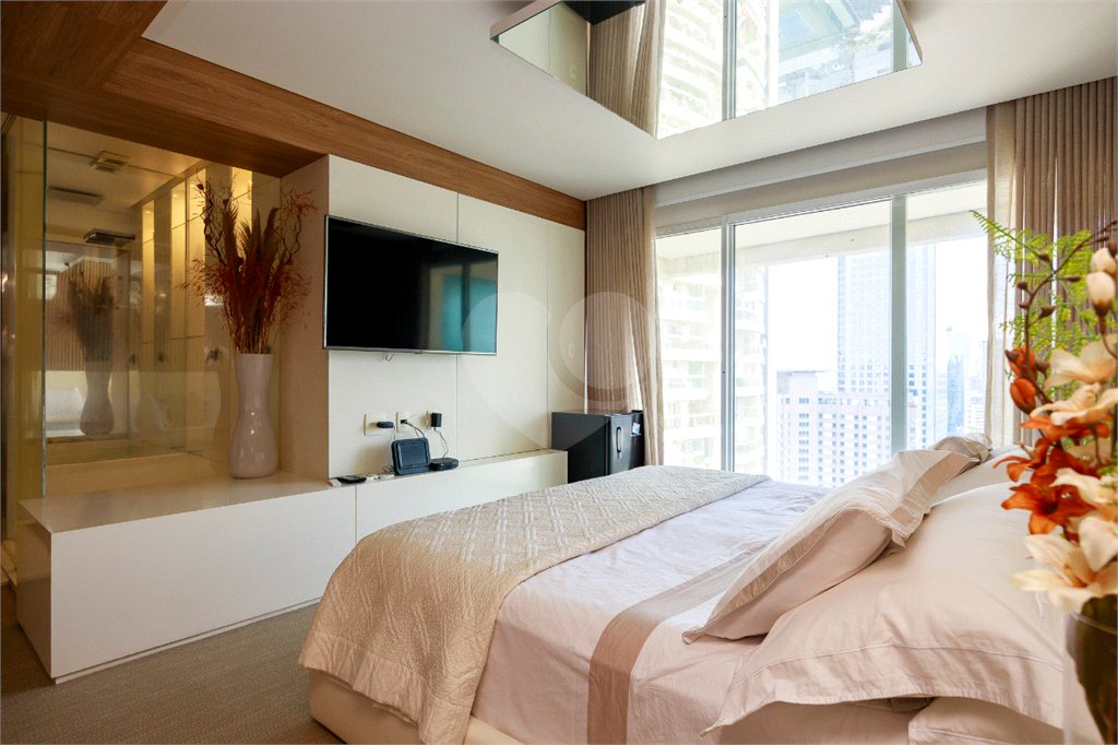 Apartamento à venda com 3 suítes em Cidade Monções, São Paulo, SP