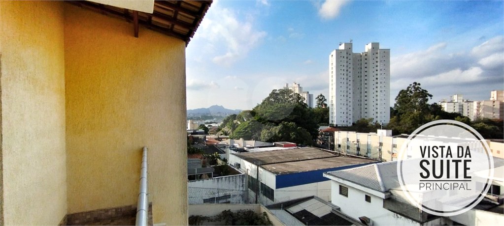 Sobrado à venda com 3 suítes em Jaguaré, São Paulo, SP