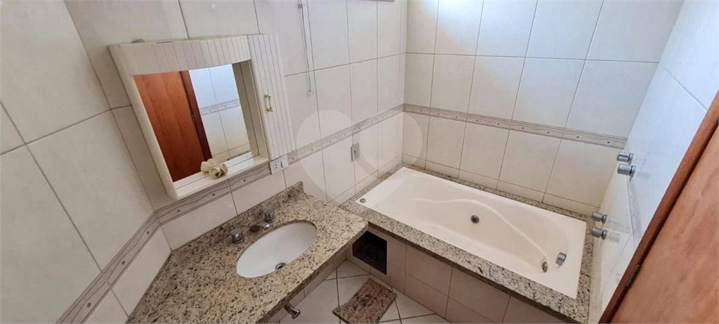 Casa à venda com 4 quartos, sendo 2 suítes, em Vila Nair, São Paulo, SP