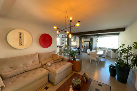 Casa à venda com 4 suítes no condomínio Fechado, São Paulo - SP