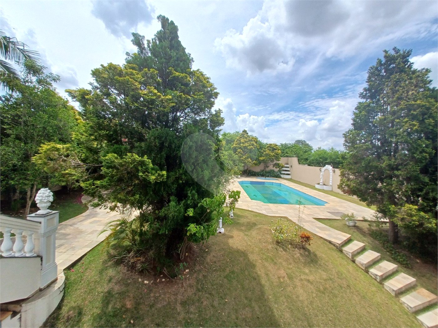 Casa à venda com 6 suítes no condomínio Portal da Raposo, Sorocaba - SP