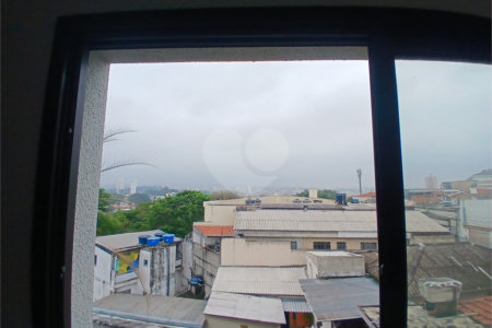 Apartamento à venda com 2 quartos em Vila dos Remédios, São Paulo, SP