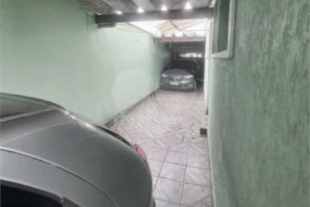Sobrado à venda com 5 quartos, sendo 1 suíte, em Jardim Sabará, São Paulo, SP