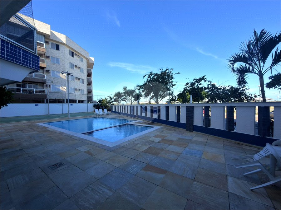 Apartamento à venda com 3 quartos, sendo 1 suíte, em Vila Nova, Cabo Frio, RJ
