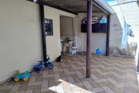 Casa à venda com 4 quartos em Vila Monteiro, Itapetininga, SP