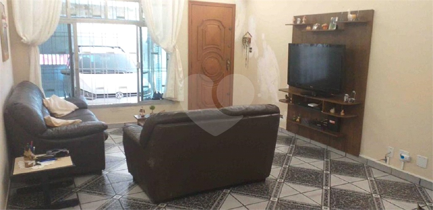 Sobrado à venda com 3 quartos em Água Fria, São Paulo, SP
