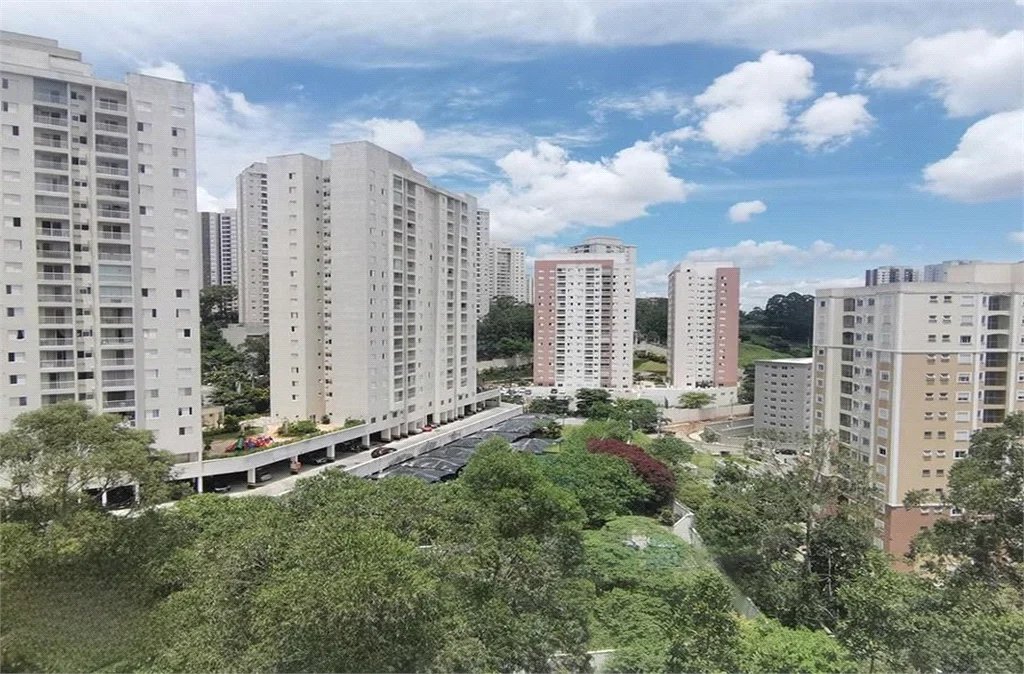 Apartamento à venda com 2 quartos em Parque Reboucas, São Paulo, SP