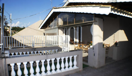 Casa Térrea à venda com 3 quartos, sendo 1 suíte,  em Vila Gardênia, Atibaia, SP