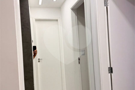 Apartamento à venda com 2 quartos em Vila Galvão, Guarulhos, SP