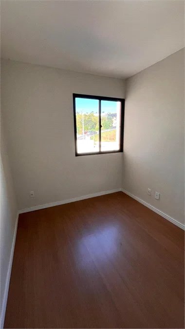 Apartamento à venda com 2 quartos em Lageado, Cotia, SP