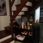 Casa à venda com 3 quartos, sendo 1 suíte, no condomínio Jardim das Palmas, São Paulo - SP