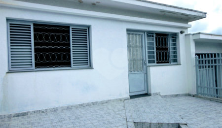 Casa à venda com 3 quartos em Vila Clayton, Valinhos, SP