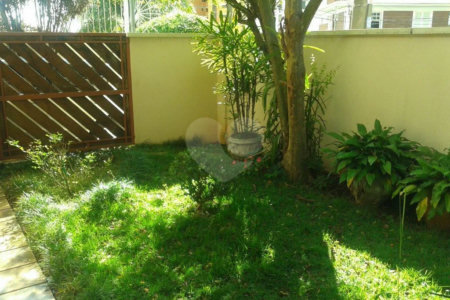 Casa à venda com 3 quartos, sendo 1 suíte, em Santana, São Paulo, SP