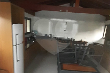 Casa à venda ou para alugar com 5 quartos, sendo 1 suíte, no Centro, Bom Jesus dos Perdões, SP