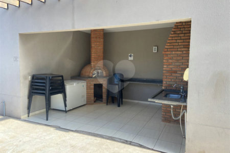 Apartamento à venda com 2 quartos, sendo 1 suíte, em Jardim Itamarati, Poá, SP