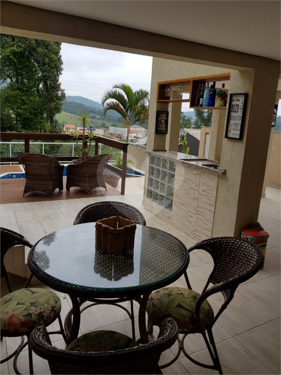 Casa à venda com 2 suítes em Serra da Cantareira, Mairiporã, SP