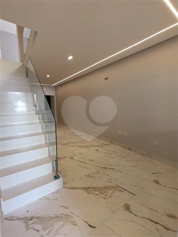 Sobrado à venda com 3 quartos, sendo 1 suíte, em Vila Medeiros, São Paulo, SP