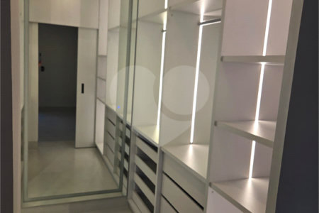 Casa à venda com 3 suítes no condomínio Jardim Residencial Dona Maria Candida, Indaiatuba - SP