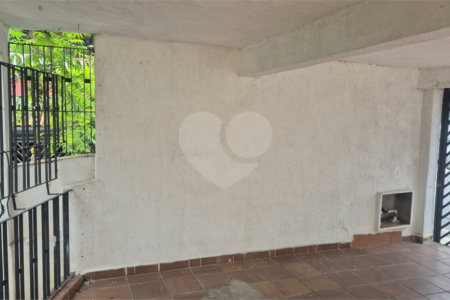 Casa à venda ou para alugar com 3 quartos em Vila Medeiros, São Paulo, SP