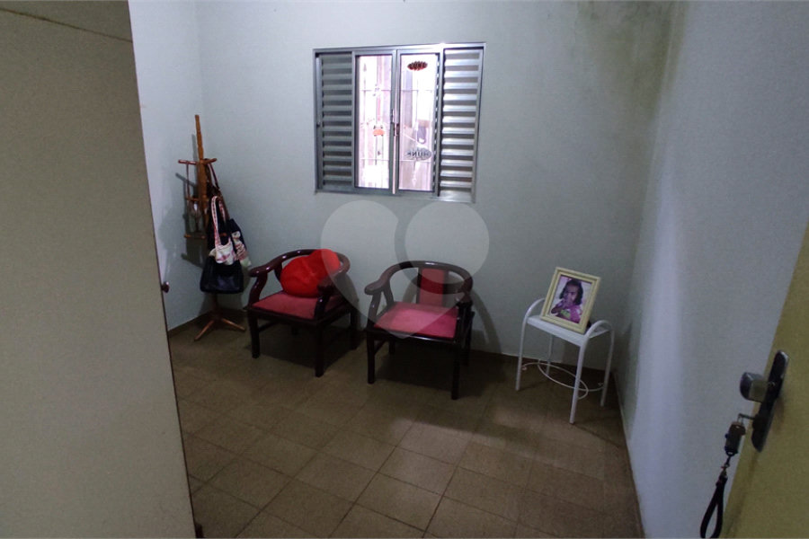 Sobrado à venda com 3 quartos, sendo 1 suíte, em Tremembé, São Paulo, SP