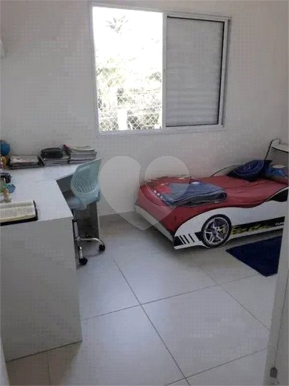 Casa à venda com 4 quartos, sendo 1 suíte, no condomínio Urbanova Premium, São José dos Campos - SP