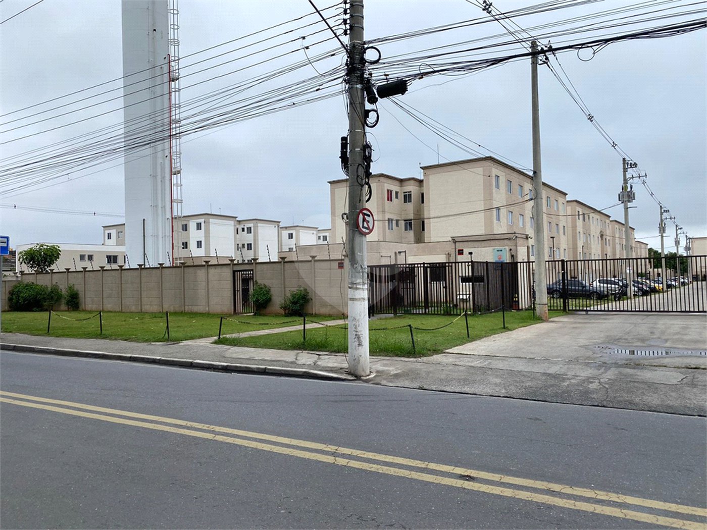 Apartamento à venda com 2 quartos em Parque Santa Rosa, Suzano, SP