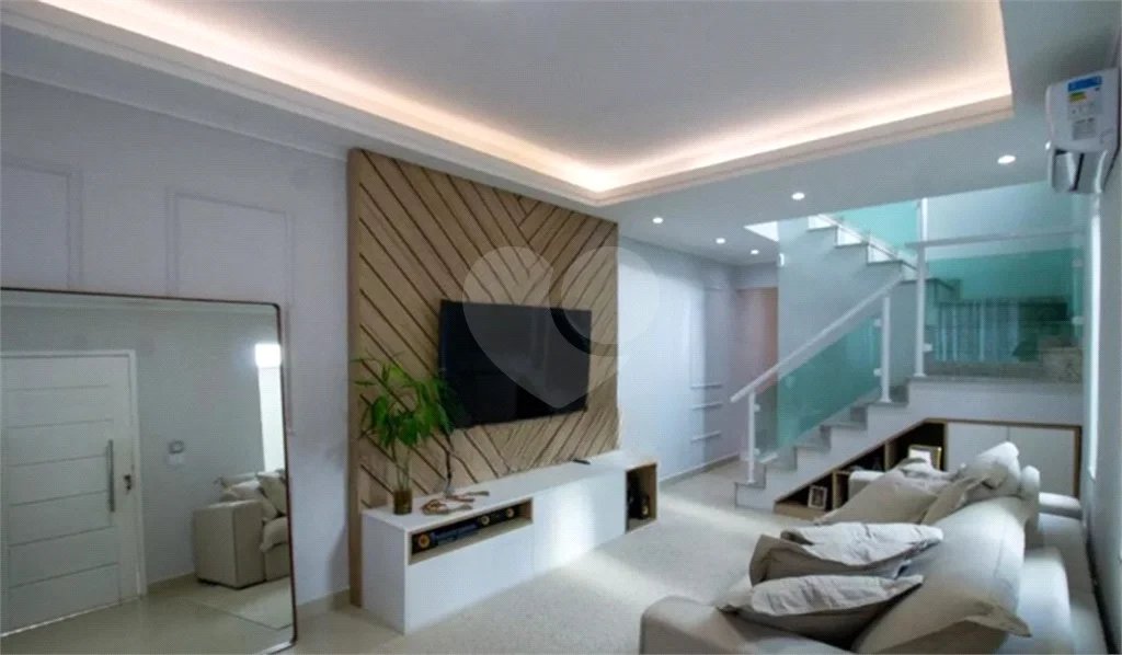 Casa à venda com 3 suítes em Vila Rosália, Guarulhos, SP