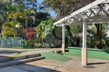 Casa à venda com 4 quartos, sendo 2 suítes, no condomínio Vila Panamericana, São Paulo - SP