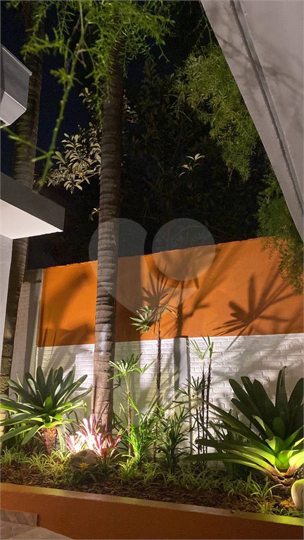 Sobrado à venda com 4 suítes em Vila Inah, São Paulo, SP