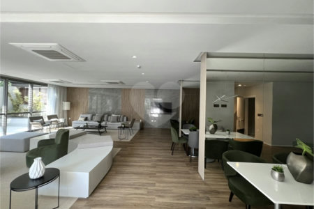 Apartamento à venda com 2 suítes em Campo Belo, São Paulo, SP