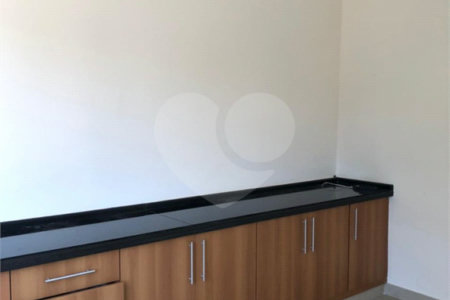 Casa à venda ou para alugar com 3 suítes no condomínio Jardim Vila Paradiso, Indaiatuba - SP