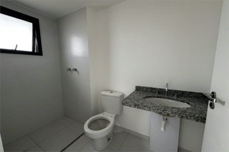 Apartamento à venda com 3 suítes em Vila Romana, São Paulo, SP