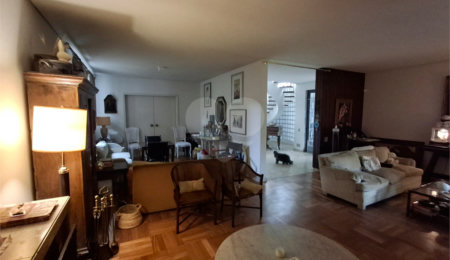 Sobrado à venda com 4 quartos, sendo 2 suítes,  em Pinheiros, São Paulo, SP