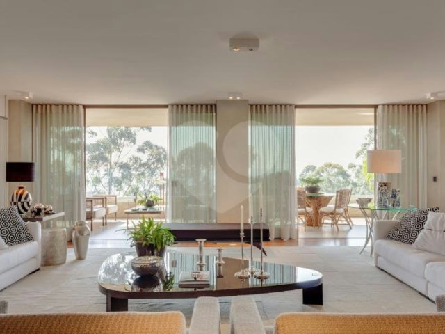 Apartamento à venda com 4 suítes em Morumbi, São Paulo, SP