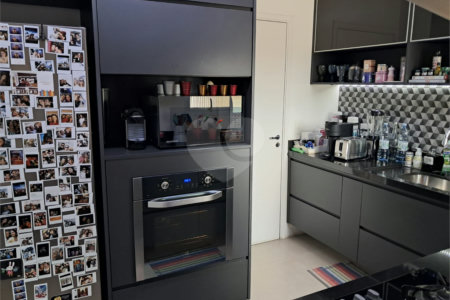 Apartamento à venda com 3 quartos, sendo 1 suíte, em Chácara Santo Antônio, São Paulo, SP