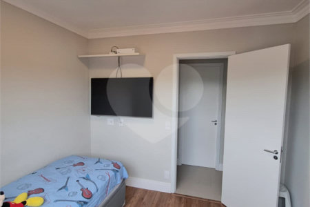 Apartamento à venda com 3 quartos, sendo 1 suíte,  em Ferreira, São Paulo, SP