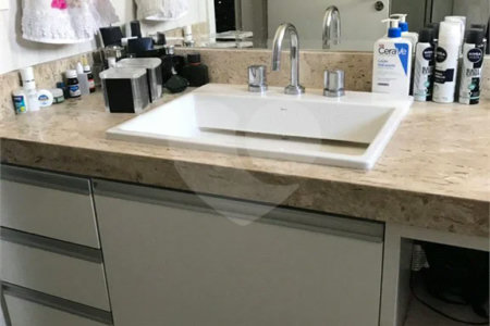 Apartamento com 204m² com 4 Quartos 4 Suítes à Venda na Mooca | Condomínio Villa Solare - Luzes da Mooca,