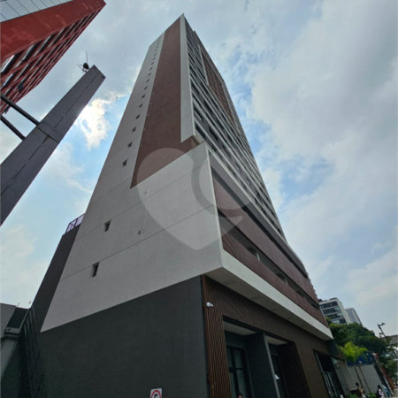 Apartamento à venda ou para alugar com 1 quarto em Pinheiros, São Paulo, SP