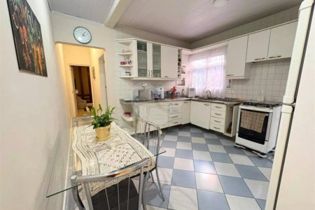 Casa à venda com 2 quartos em Vila Galvão, Guarulhos, SP